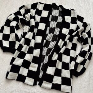 SHEIN Black and White Checkered Cardigan